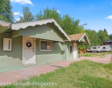 3626 W Colorado Ave - Photo Thumbnail 10