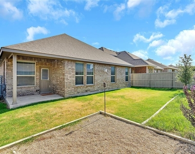 2417 Rooster Lane - Photo Thumbnail 31