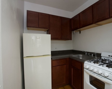 711 W. Belmont, Unit A102 - Photo Thumbnail 1