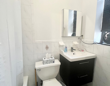 40-04 36 Avenue - Photo Thumbnail 3