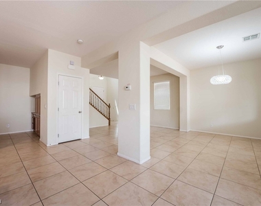 8320 S Pioneer Way - Photo Thumbnail 6