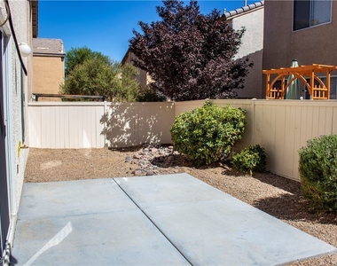 9515 Milkweed Canyon Avenue - Photo Thumbnail 9