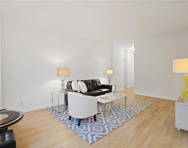 555 Kappock Street - Photo Thumbnail 3