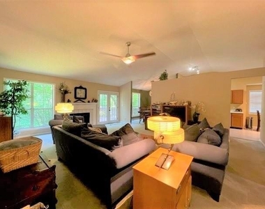 5637 Bay Island Cay Nw - Photo Thumbnail 12