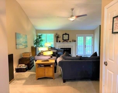 5637 Bay Island Cay Nw - Photo Thumbnail 4