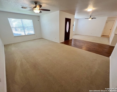 855 Quitman Oak - Photo Thumbnail 6