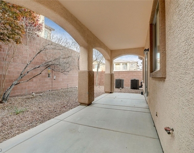 10724 Khalua Avenue - Photo Thumbnail 9