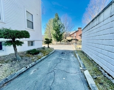 2 Wyman Ct - Photo Thumbnail 32