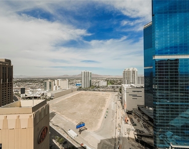2700 Las Vegas Boulevard - Photo Thumbnail 22