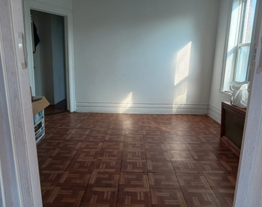 bayridge avenue - Photo Thumbnail 12
