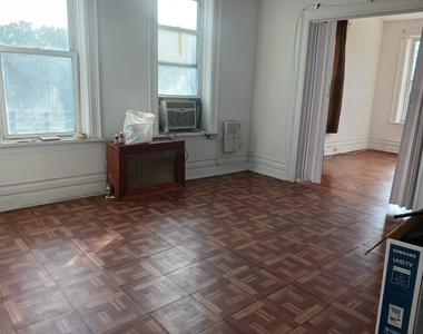 bayridge avenue - Photo Thumbnail 6