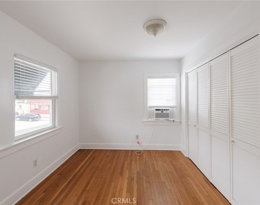 3415 Manhattan Avenue - Photo Thumbnail 18