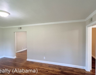 3018 Pelzer Avenue - Photo Thumbnail 10