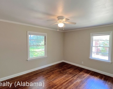 3018 Pelzer Avenue - Photo Thumbnail 21