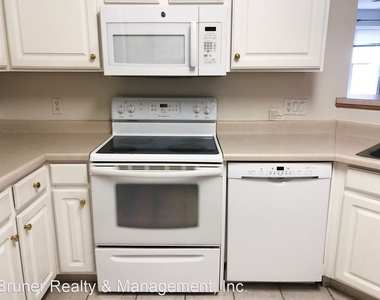 3126 Dorchester, Unit 2 - Photo Thumbnail 13