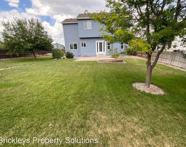 2579 Weyburn Way - Photo Thumbnail 3