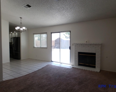 3336 Kellie Avenue - Photo Thumbnail 2