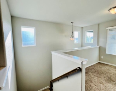 2225 St James Dr - Photo Thumbnail 23