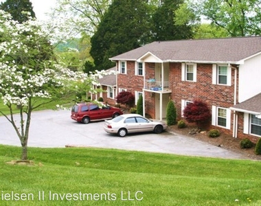 4532 Lynnmont Road - Photo Thumbnail 15