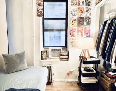 366 West 52nd Street - Photo Thumbnail 4