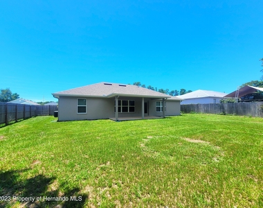 5296 Deltona Boulevard - Photo Thumbnail 2