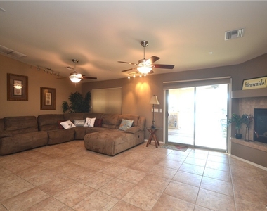 6079 S Bella Vista Drive - Photo Thumbnail 2