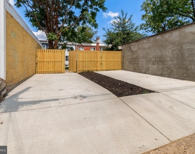 318 Gallatin St Nw #1 - Photo Thumbnail 21