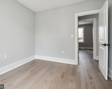 318 Gallatin St Nw #1 - Photo Thumbnail 16