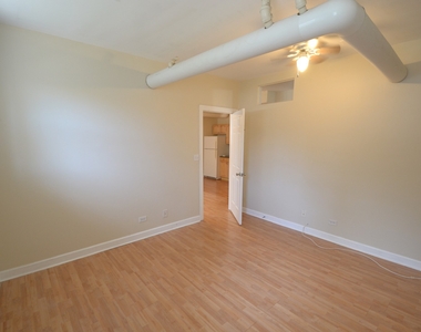 4412 N Winchester Avenue - Photo Thumbnail 4