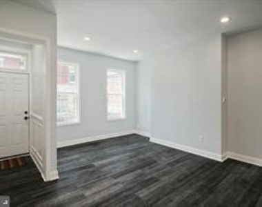 1511 Reed Street - Photo Thumbnail 3