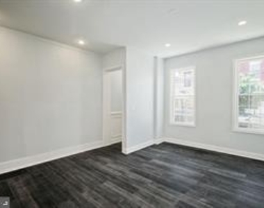 1511 Reed Street - Photo Thumbnail 4