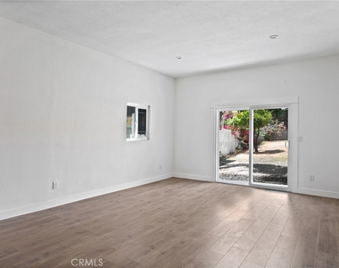 761 W Sepulveda Street - Photo Thumbnail 23