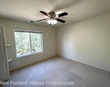 10944 Nw Barrett Way - Photo Thumbnail 15