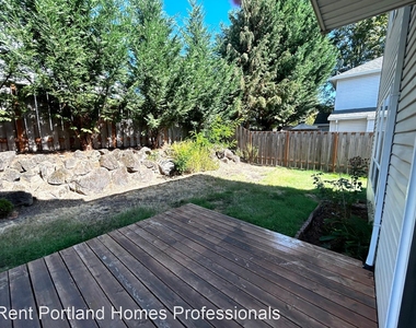 10944 Nw Barrett Way - Photo Thumbnail 20