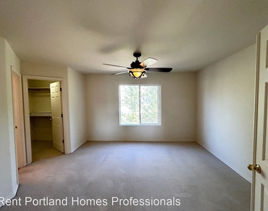 10944 Nw Barrett Way - Photo Thumbnail 10