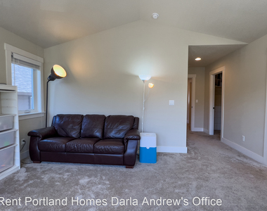 14647 Nw Cosmos Street - Photo Thumbnail 21