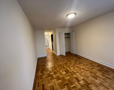 148 West 68th Street - Photo Thumbnail 2
