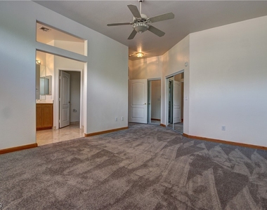 10300 Summer River Avenue - Photo Thumbnail 11