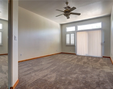 10300 Summer River Avenue - Photo Thumbnail 10