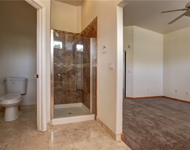 10300 Summer River Avenue - Photo Thumbnail 13