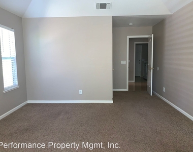 802 E. Catalina Cir. - Photo Thumbnail 16