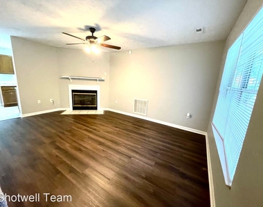 1629 Romulus Ln - Photo Thumbnail 2