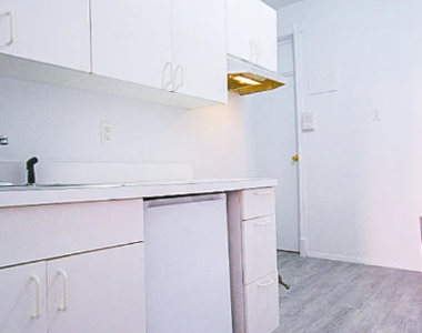 34 East 7th Street - Photo Thumbnail 1