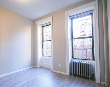 34 East 7th Street - Photo Thumbnail 2