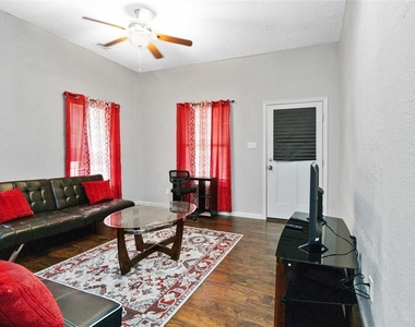 5524-l Junius Street - Photo Thumbnail 2