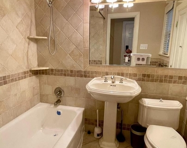 4105 46th St Nw - Photo Thumbnail 28