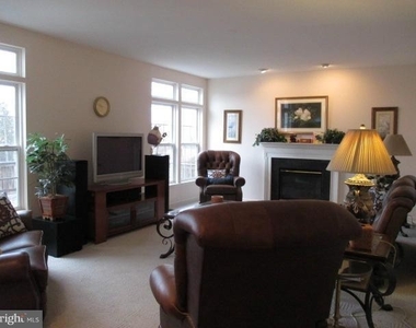 14460 Clubhouse Road - Photo Thumbnail 9