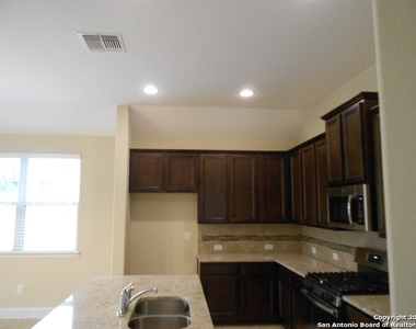 10221 Bricewood Pl - Photo Thumbnail 6