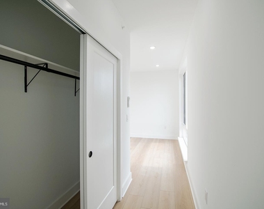 25 W Hortter Street - Photo Thumbnail 6