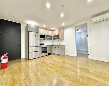 961 Seneca Avenue - Photo Thumbnail 1